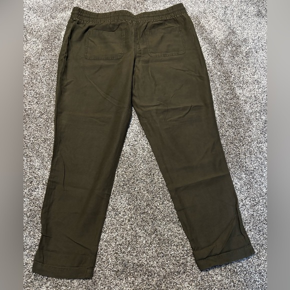 Maurices Women’s Dark Olive Green Trousers - Picture 7 of 7